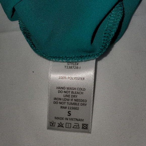 Ladies lush top - Picture 5 of 6